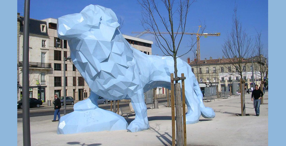Le Lion by Xavier Veilhan Bordeaux