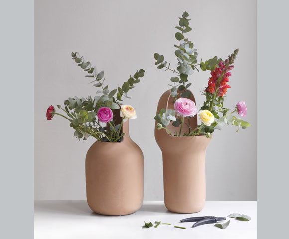 gardenias-vases-by-jaime-hayon